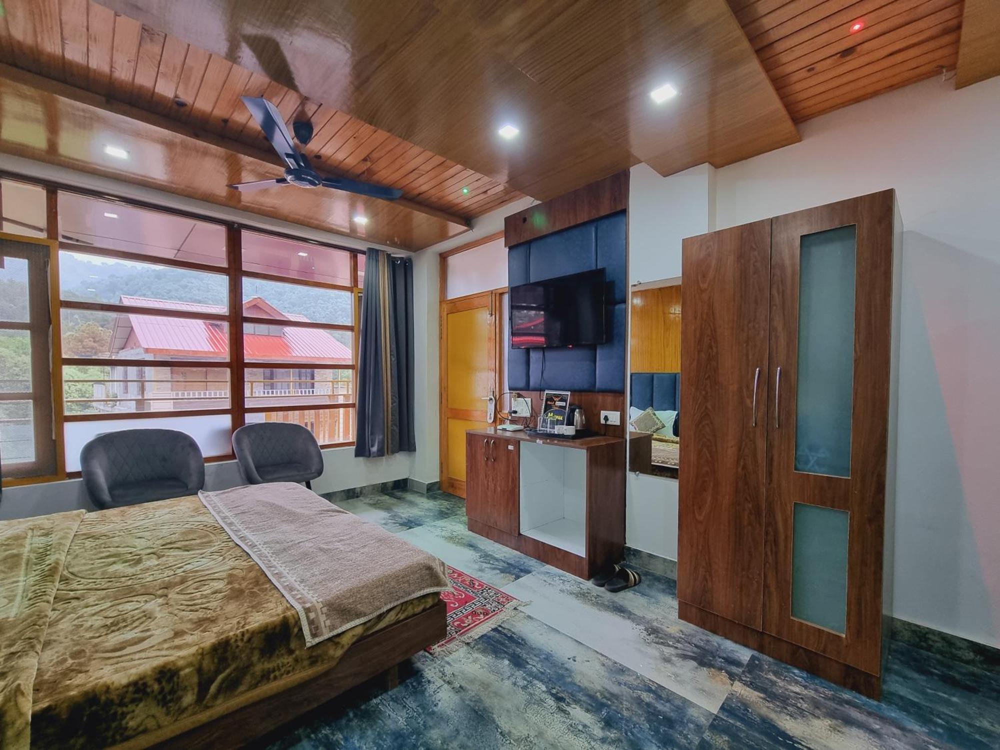 Wow Hotels Green View Dalhousie Exterior foto