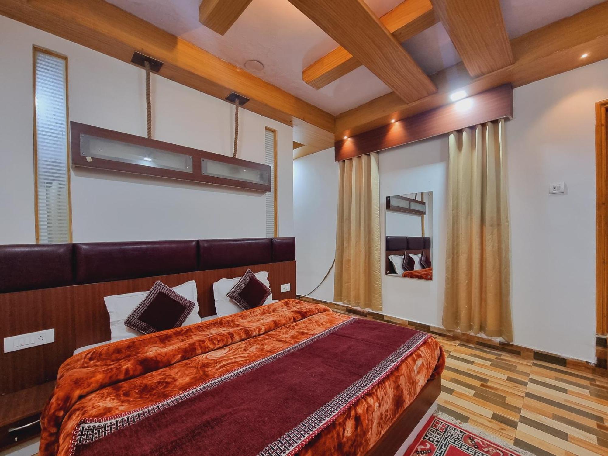 Wow Hotels Green View Dalhousie Exterior foto