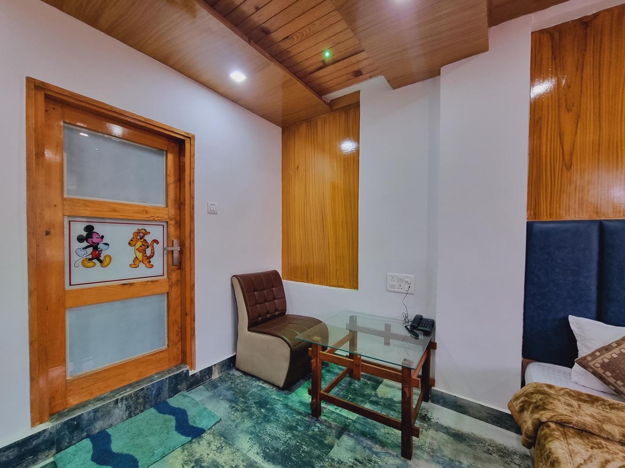Wow Hotels Green View Dalhousie Exterior foto