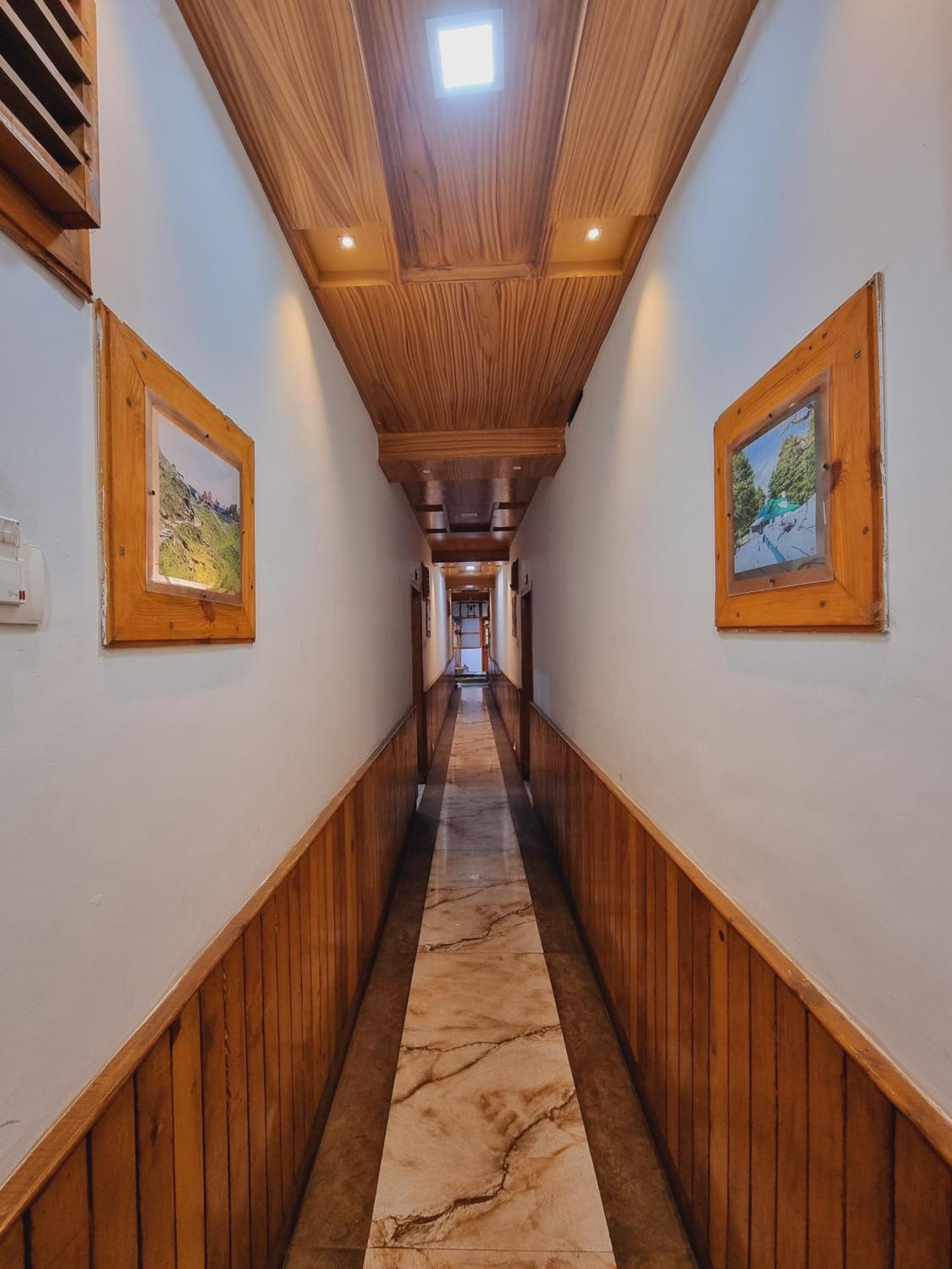 Wow Hotels Green View Dalhousie Exterior foto